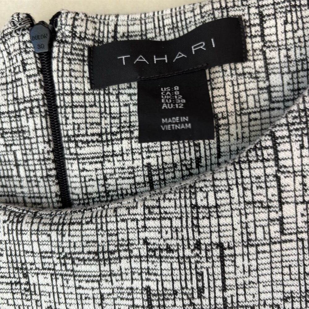 Tahari Women's Sleeveless A-Line Knee Length Dress Black & White Size 8 - Picture 3 of 4
